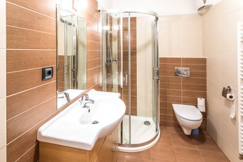 EA Апартаменты Na Filipce (На Филипце) - Апартамент № 2 (Чертовской) - ванная комната